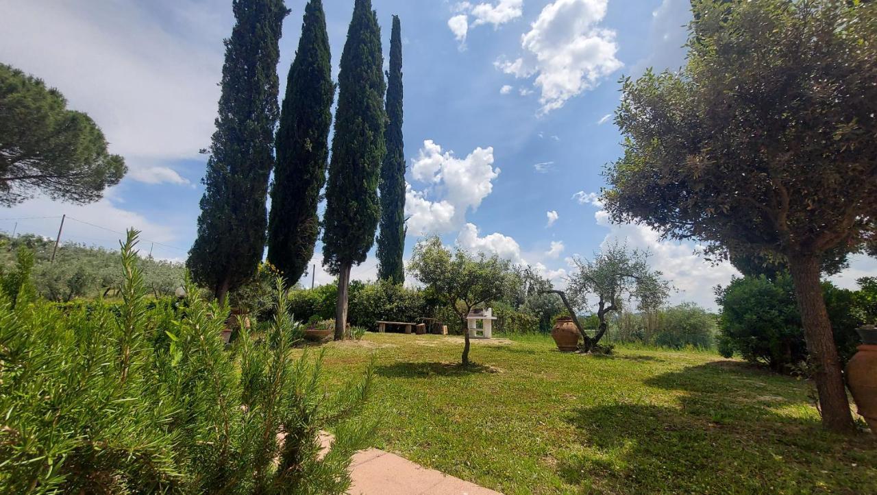 Il Paretaietto Apartment Certaldo Luaran gambar