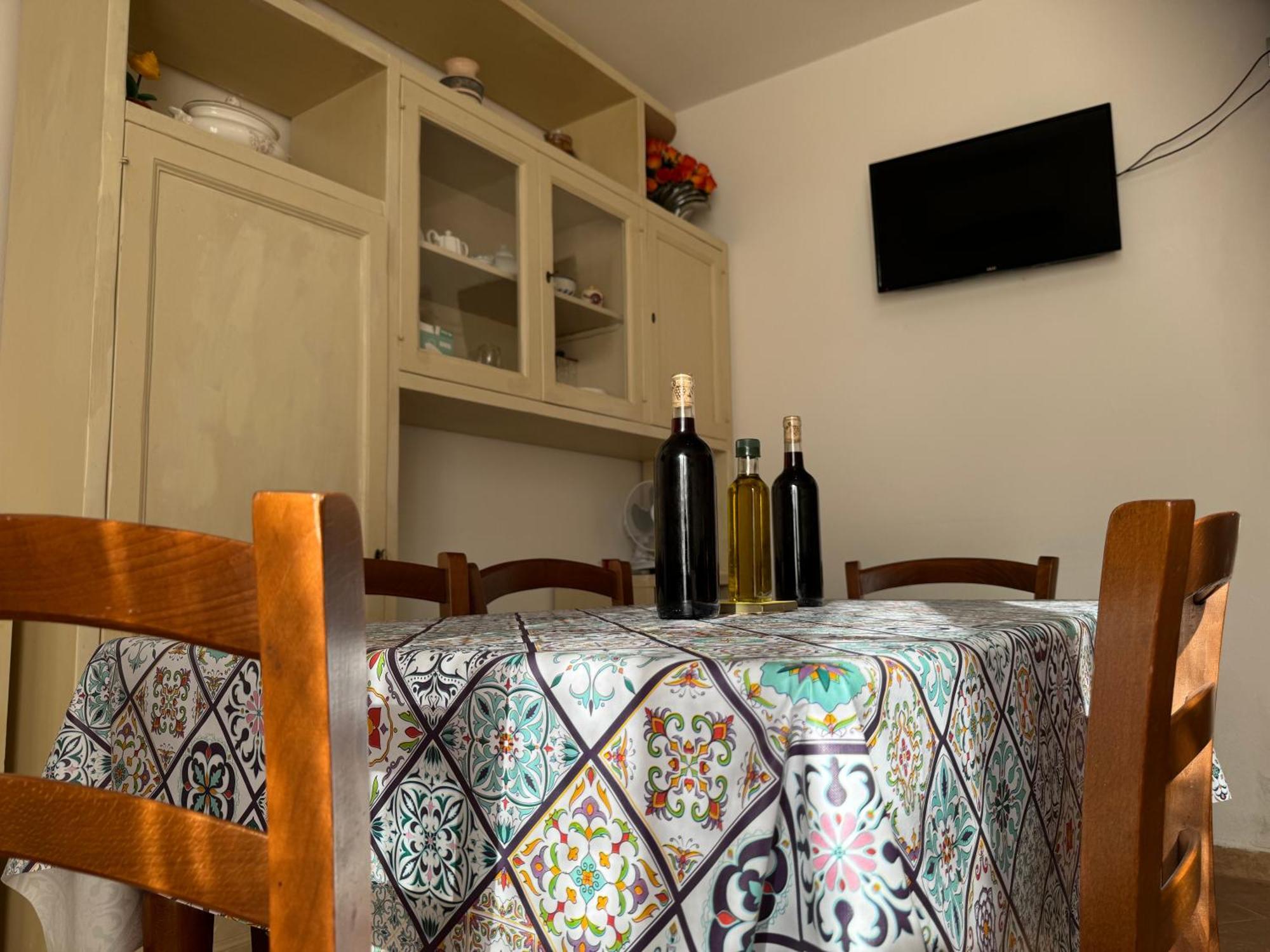 Il Paretaietto Apartment Certaldo Luaran gambar